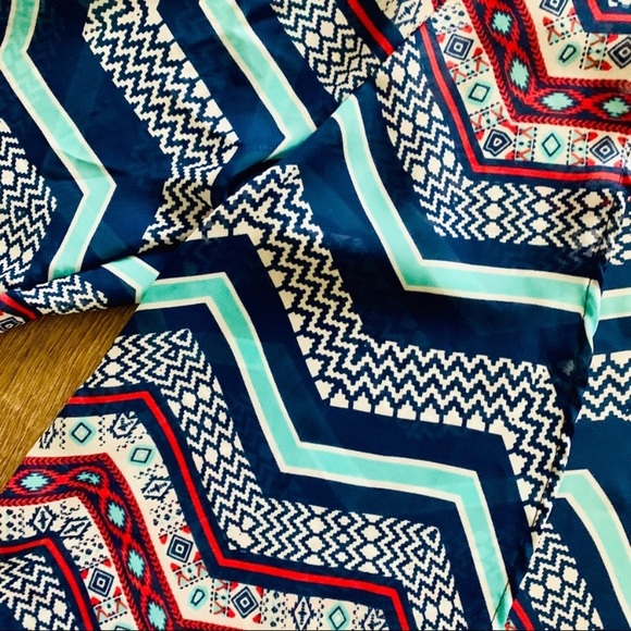 Lashes Aztec Print Komono Size Medium - Picture 3 of 3